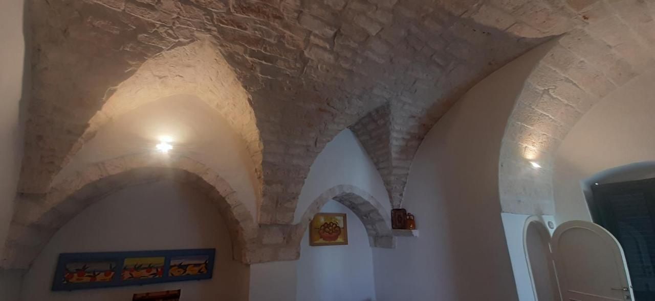 Dimora Lavinia Casa Vacanze Centro Storico Ostuni Εξωτερικό φωτογραφία