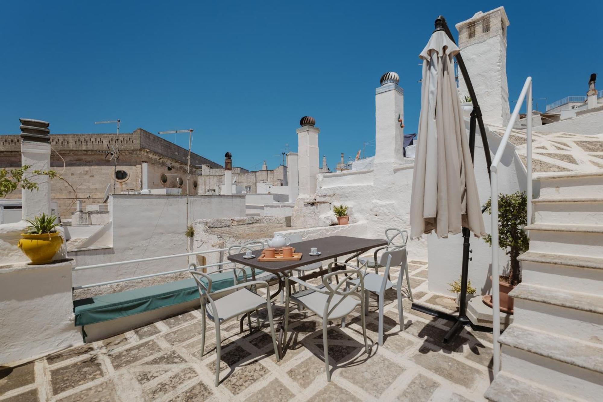 Dimora Lavinia Casa Vacanze Centro Storico Ostuni Εξωτερικό φωτογραφία
